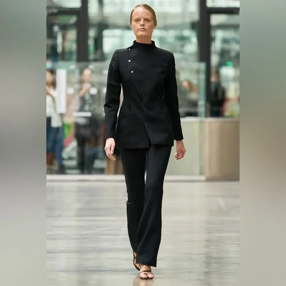 Coperni Charcoal Women's Asymmetrical Fitted Blazer - Picture 12 of 12